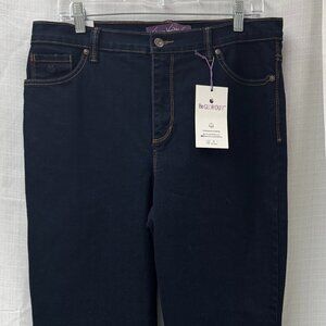 NWT Gloria  Vanderbilt Rinse Noir - 14PShort